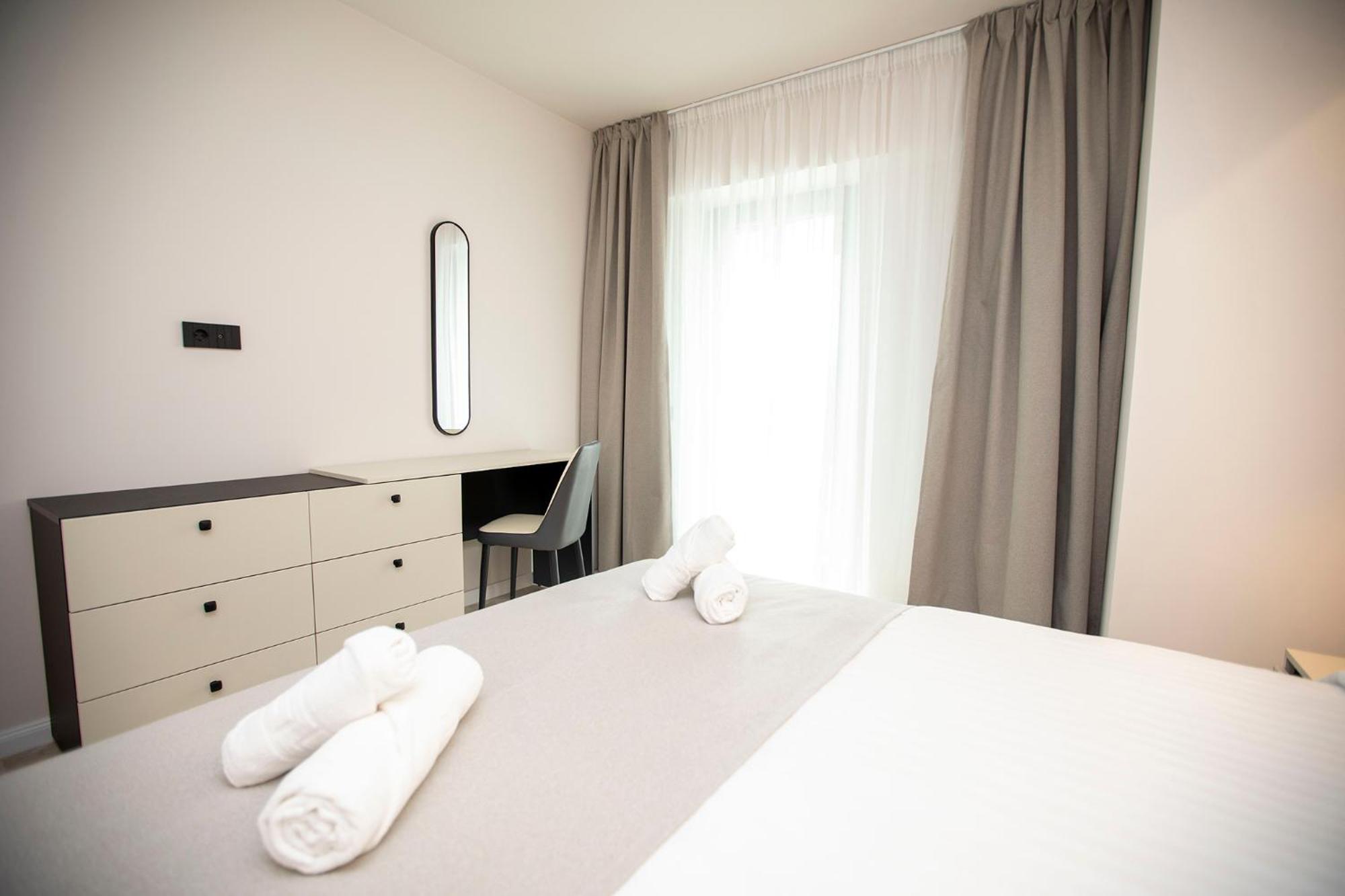 Sadim Lux Tower-18th Floor Apartment
