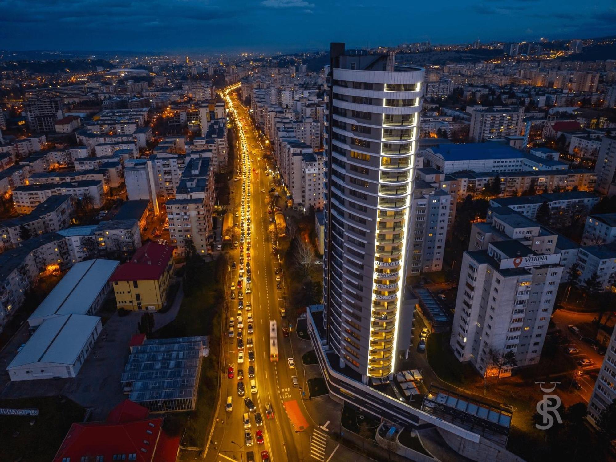 Apartment Sadim Lux Tower-18th Floor *