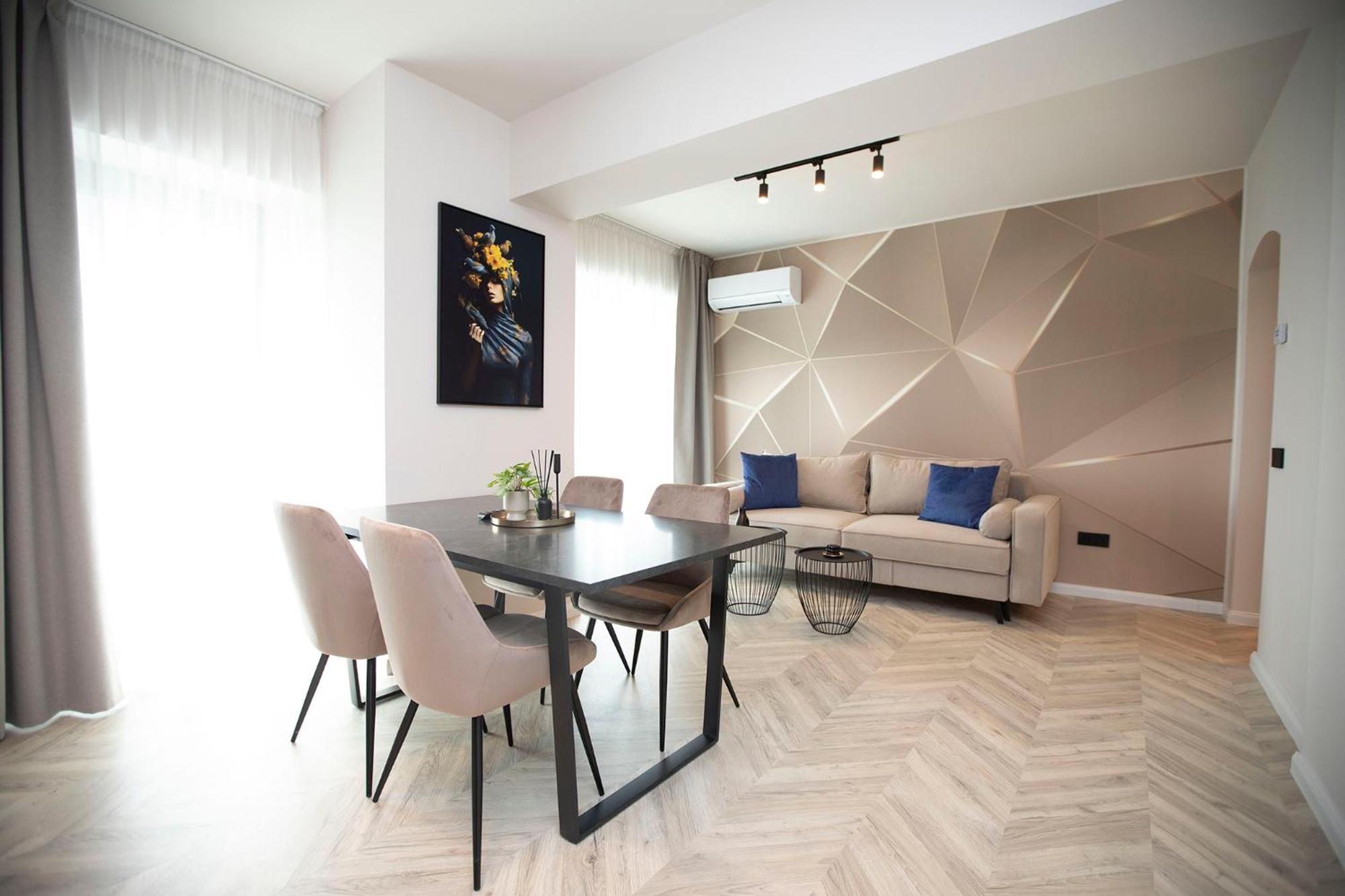 Sadim Lux Tower-18th Floor